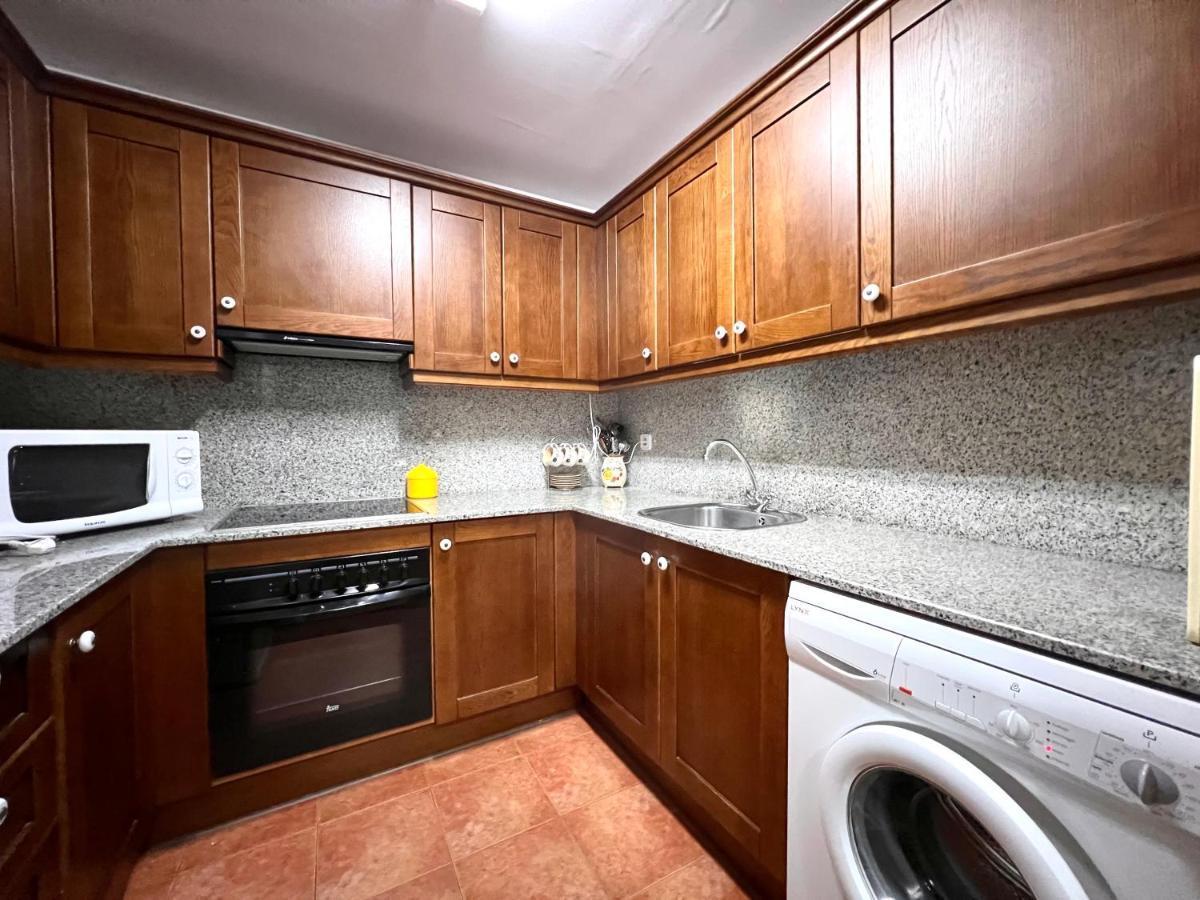 Apartamento Raval - L'Amfitriona Rialp Luaran gambar