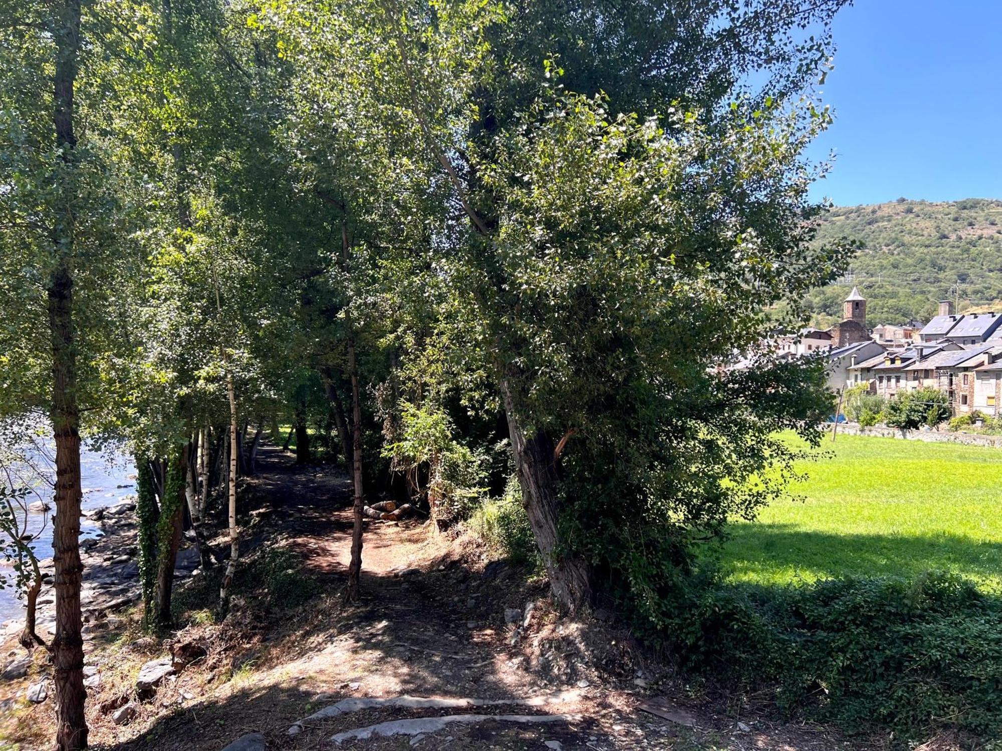 Apartamento Raval - L'Amfitriona Rialp Luaran gambar